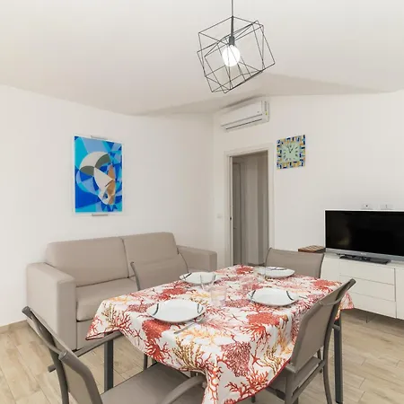 Casa Virgi Vista Mare Semesterbostad Budoni