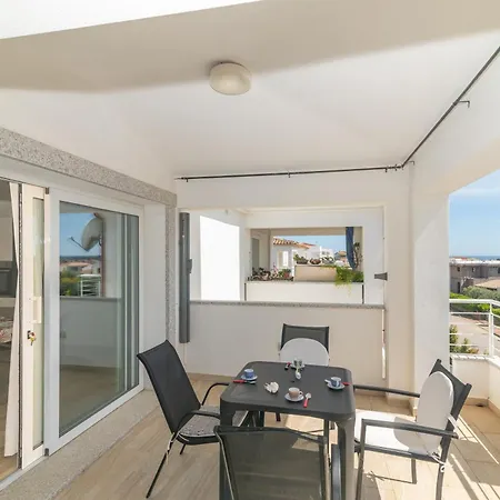 Casa Virgi Vista Mare Semesterbostad Budoni